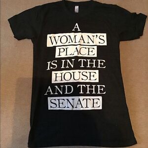 Womens Statement “T” Shirt / sz Small